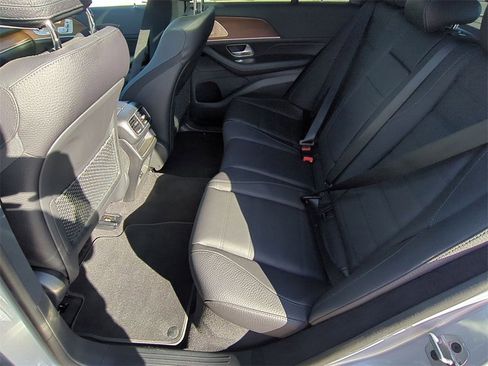 Used 2024 Mercedes-Benz GLE 350 4MATIC image 24