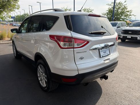 Used 2014 Ford Escape Titanium w/ Equipment Group 401A AWD/4WD image 14