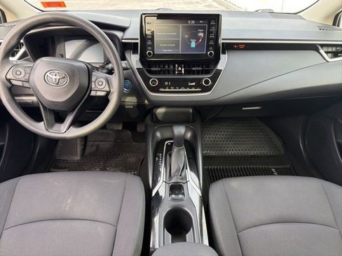 Used 2020 Toyota Corolla LE image 15