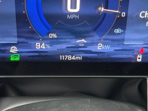 Certified 2025 Chevrolet Equinox EV LT FWD image 16