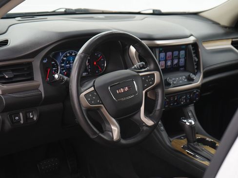 Used 2017 GMC Acadia Denali w/ Technology Package AWD/4WD image 24