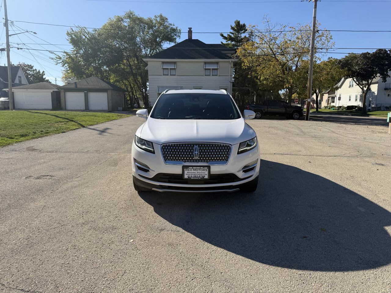 Used 2019 Lincoln MKC Reserve w/ MKC Climate Package AWD/4WD image 2