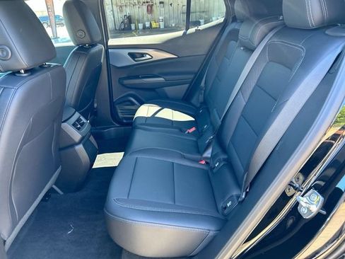 New 2026 Chevrolet Equinox EV LT FWD image 23