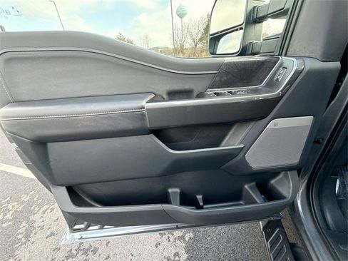 Used 2022 Ford F150 XLT w/ Equipment Group 302A High image 14