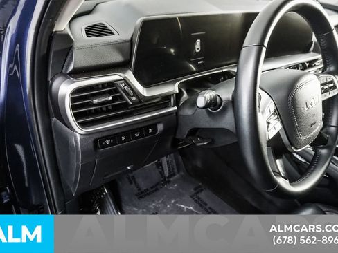 Used 2025 Kia Telluride S image 36
