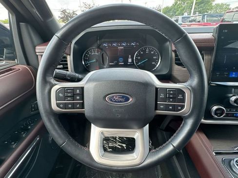 Used 2024 Ford Expedition Max Limited image 36