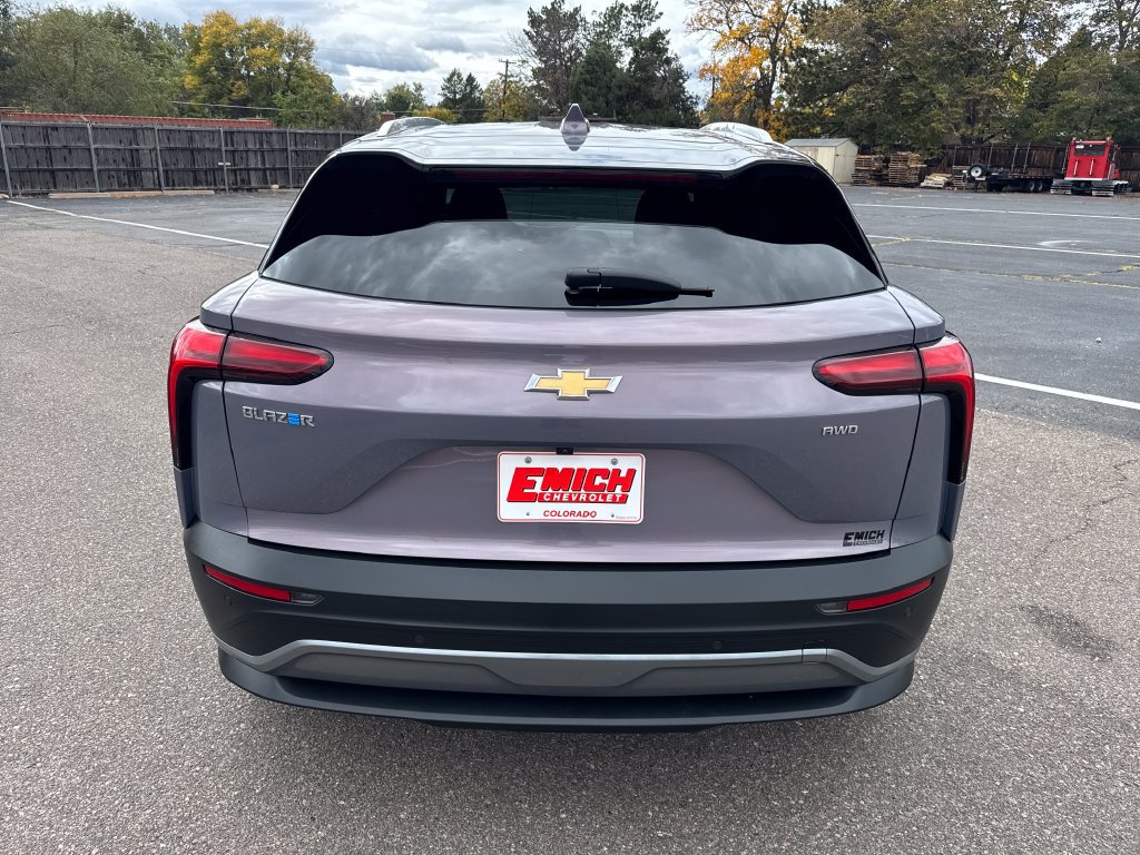 Used 2024 Chevrolet Blazer EV LT AWD/4WD image 4