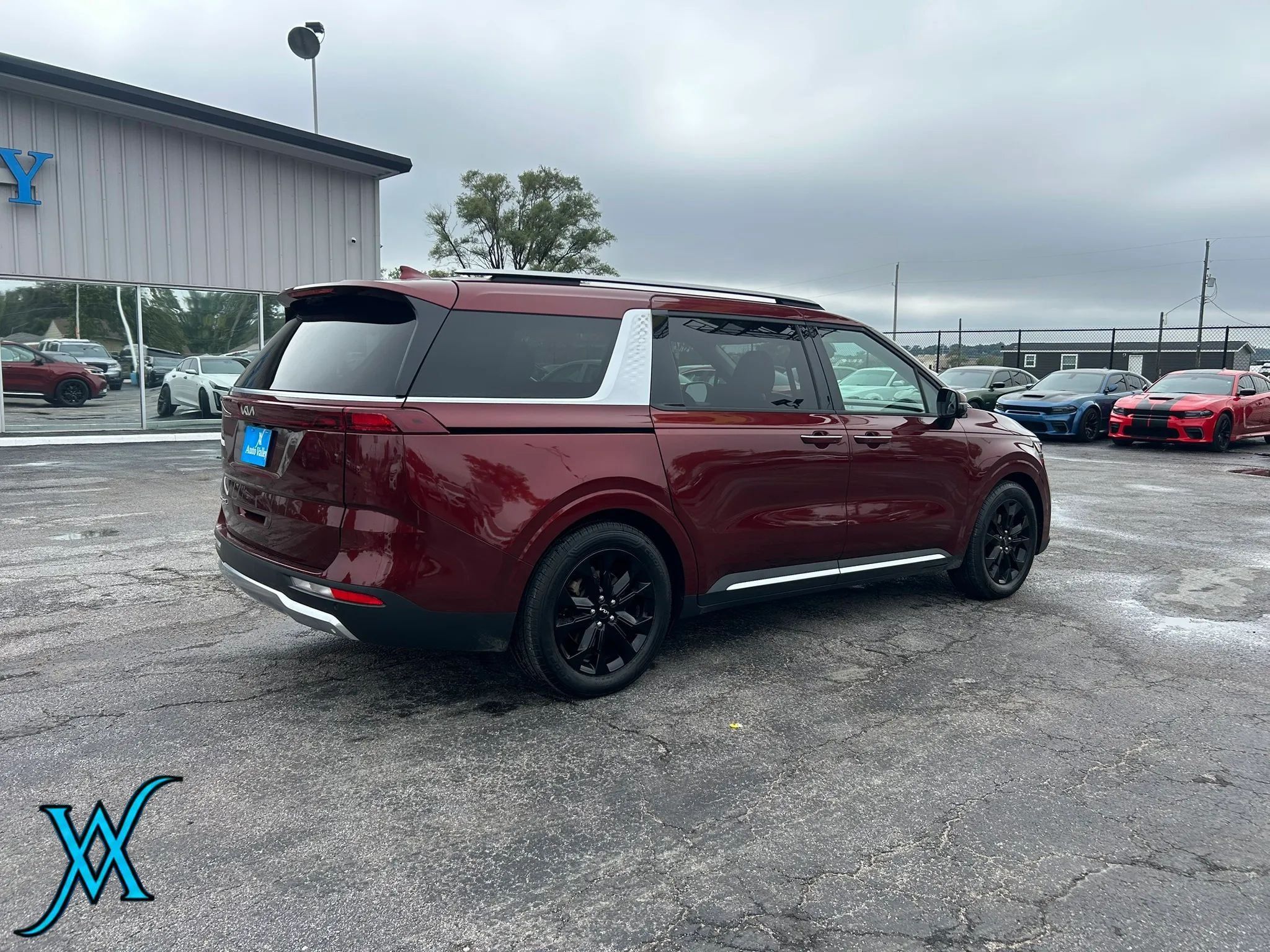 Used 2022 Kia Carnival SX FWD image 7