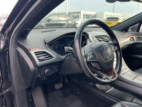 Used 2019 Lincoln MKZ Reserve image 9