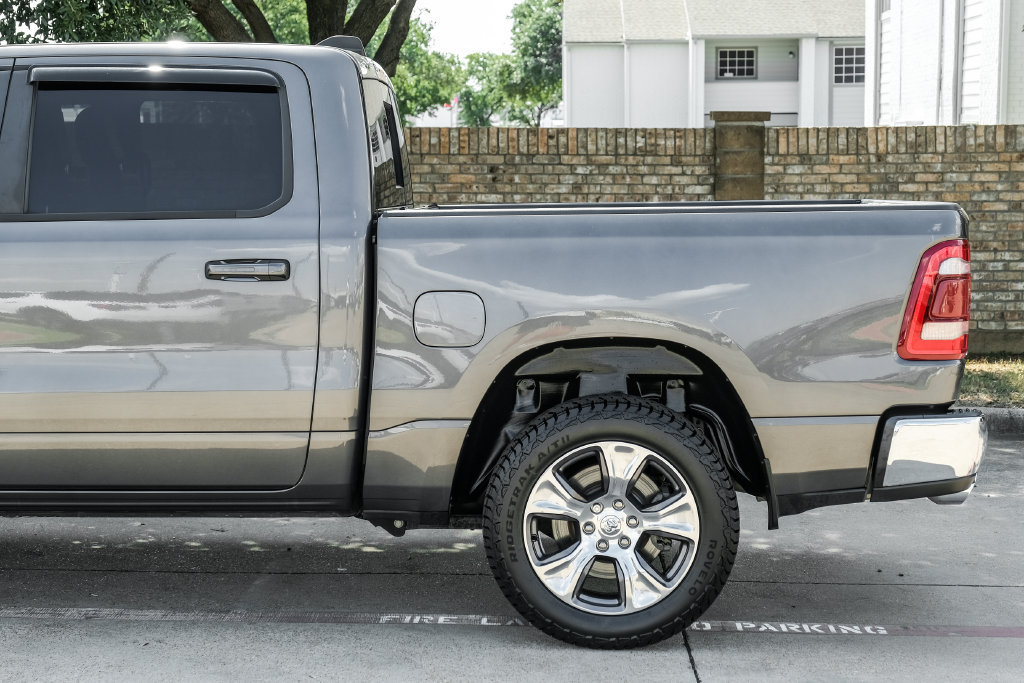 Used 2023 RAM 1500 Laramie AWD/4WD image 22