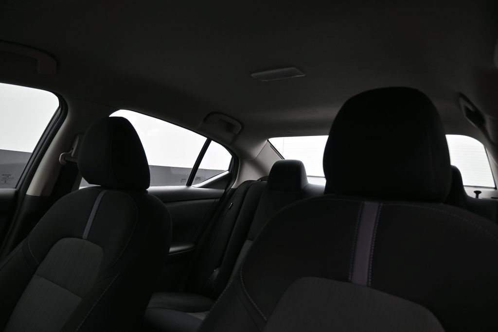 Used 2024 Nissan Sentra SV FWD image 7
