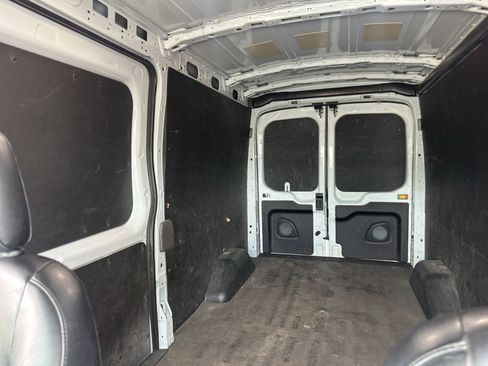 Used 2023 Ford Transit 250 Medium Roof w/ Load Area Protection Package RWD image 20