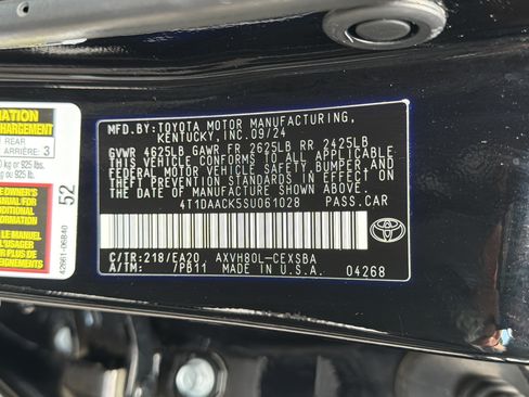 Used 2025 Toyota Camry SE FWD image 36