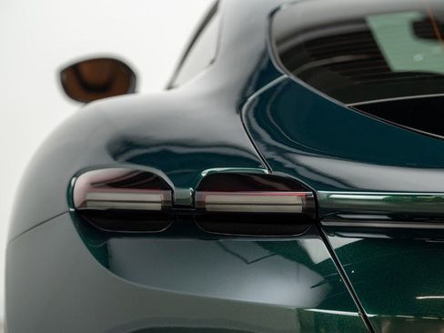 Certified 2022 Ferrari Roma image 63