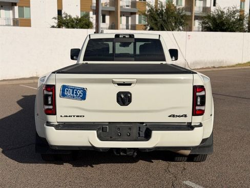 Used 2024 RAM 3500 Limited w/ Night Edition AWD/4WD image 7