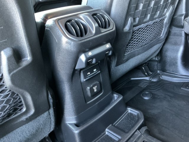 Used 2019 Jeep Wrangler Unlimited Rubicon AWD/4WD image 28