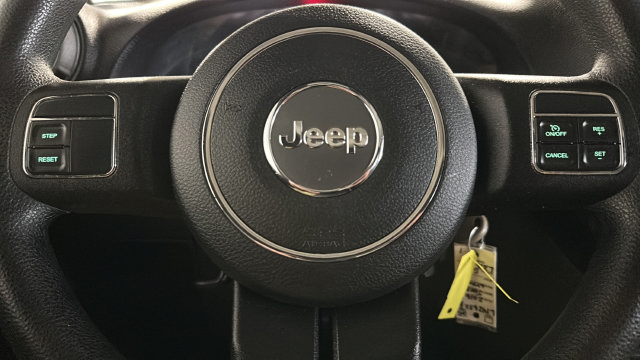 Used 2016 Jeep Wrangler Sport AWD/4WD image 14