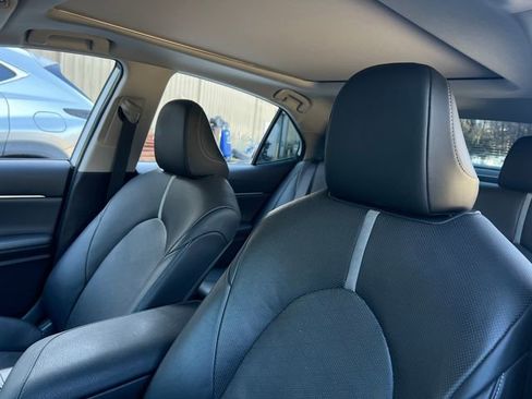 Used 2021 Toyota Camry XSE w/ Driver Assist Package image 14