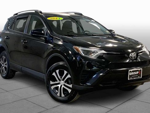 Used 2017 Toyota RAV4 LE w/ Carpet Mat Package image 4