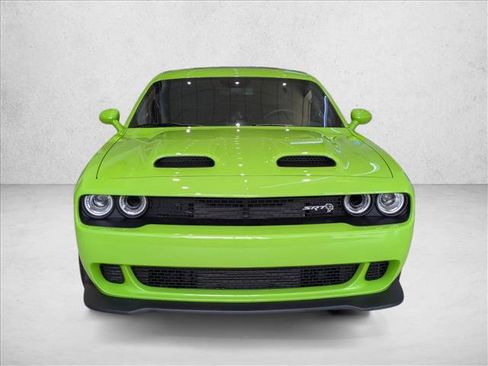 Used 2023 Dodge Challenger SRT Hellcat w/ Driver Convenience Group RWD image 2