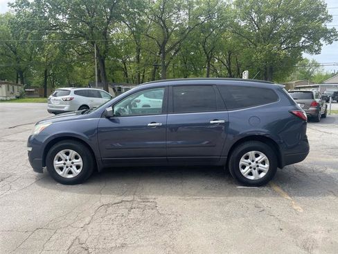 Used 2014 Chevrolet Traverse LS FWD image 8