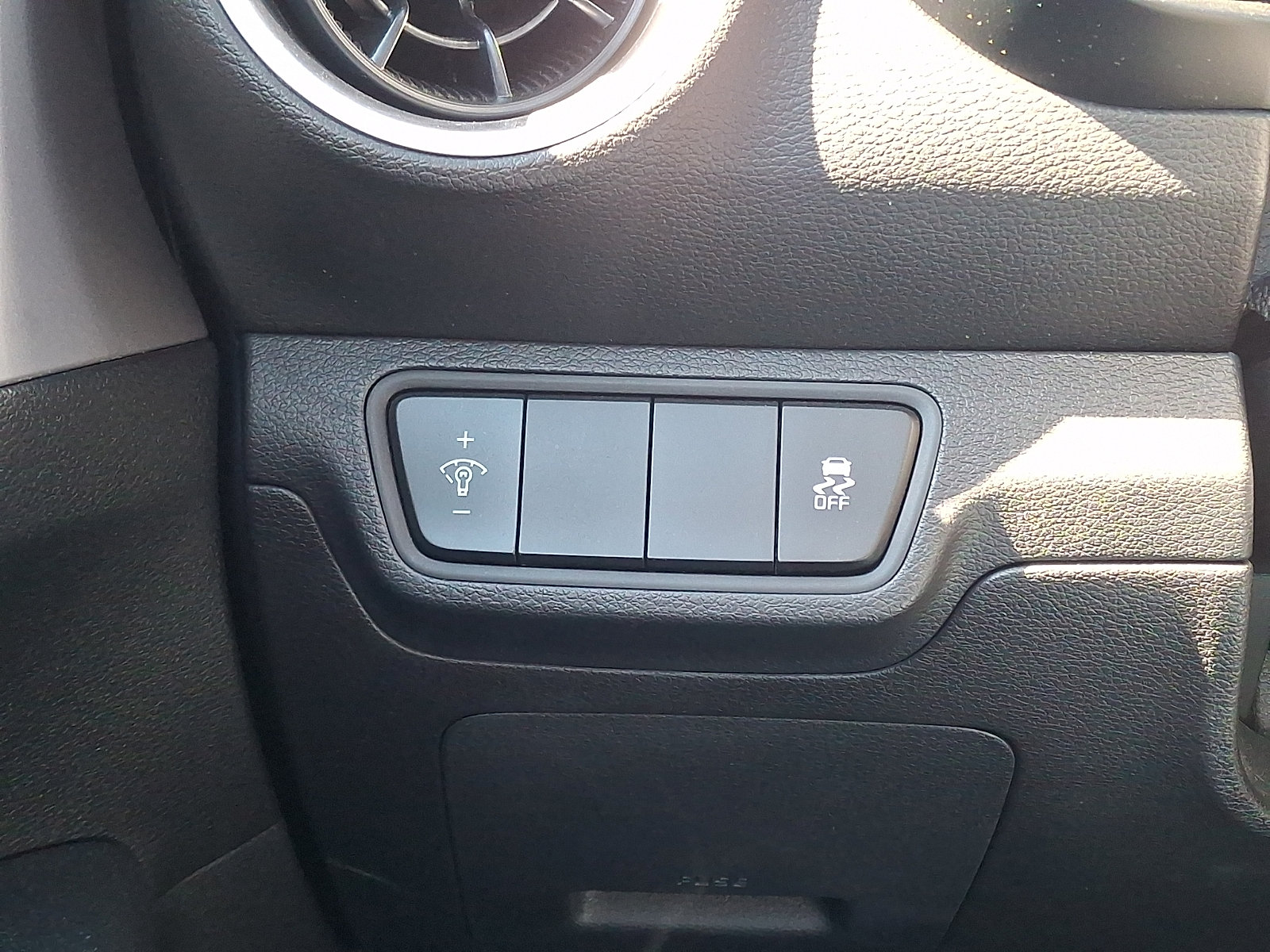 Used 2023 Kia Forte LXS FWD image 26