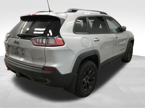Used 2021 Jeep Cherokee Trailhawk w/ Sun & Sound Group AWD/4WD image 39
