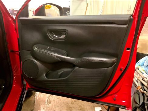 Used 2025 Honda HR-V EX-L image 23