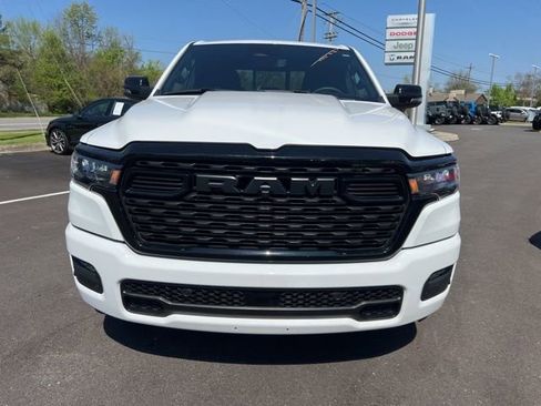Used 2025 RAM 1500 Big Horn AWD/4WD image 35