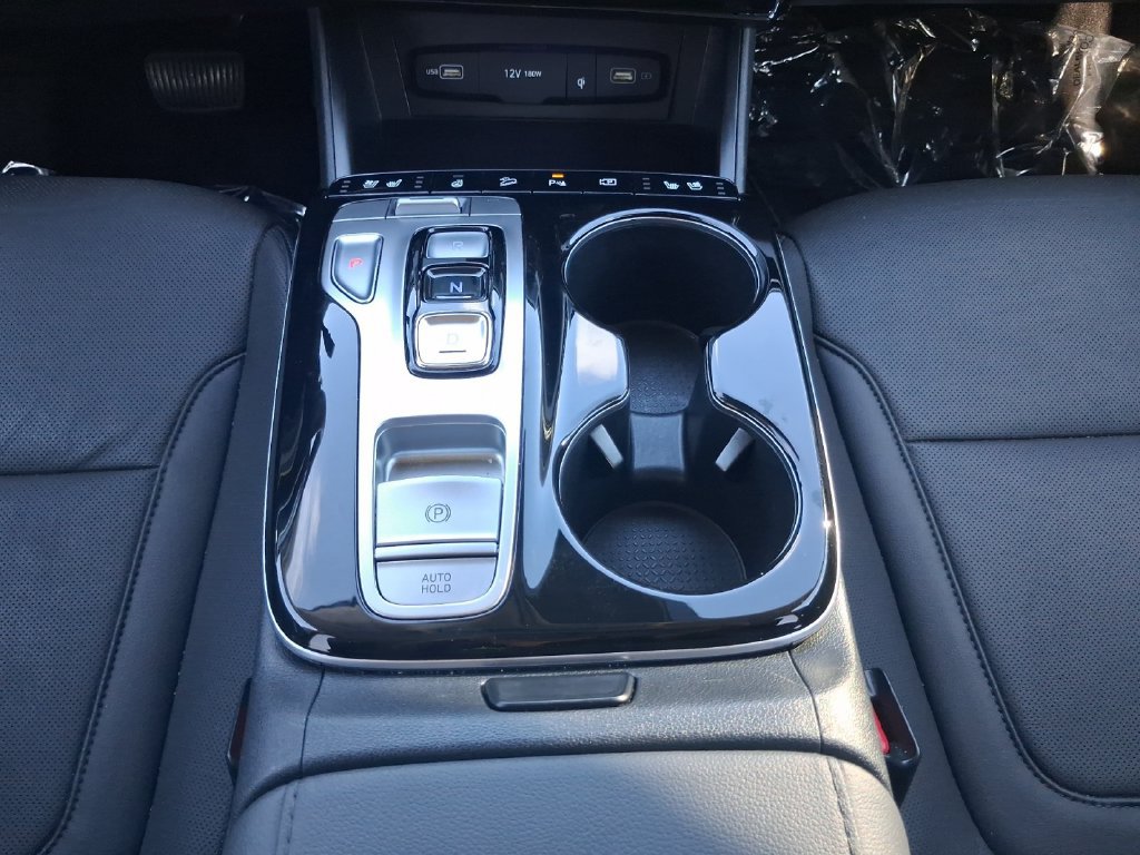 Used 2024 Hyundai Tucson Limited FWD image 11