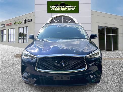Used 2023 INFINITI QX50 Luxe AWD/4WD image 4