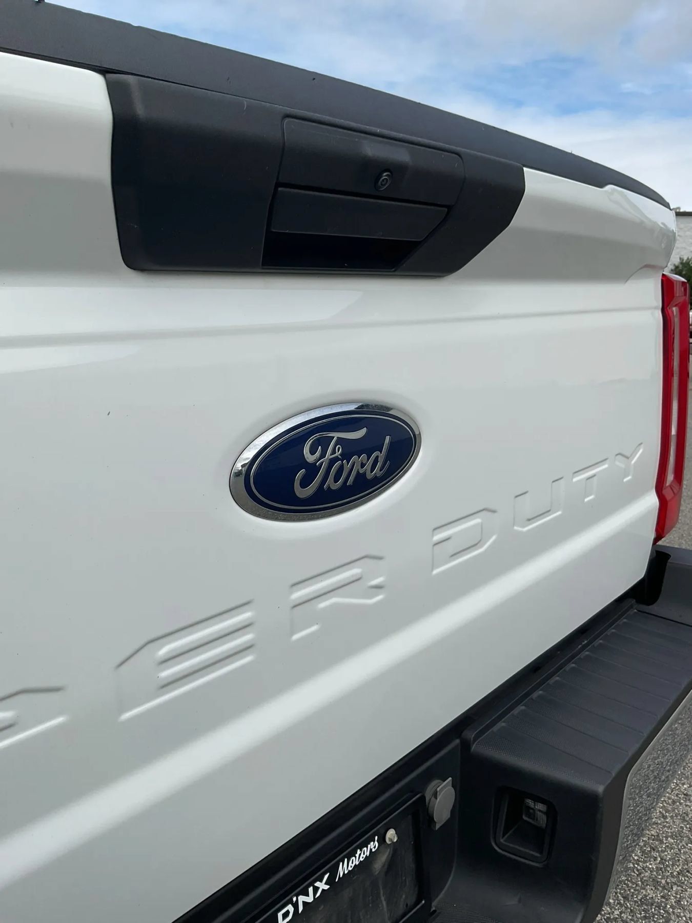 Used 2024 Ford F250 XL w/ FX4 Off-Road Package AWD/4WD image 16