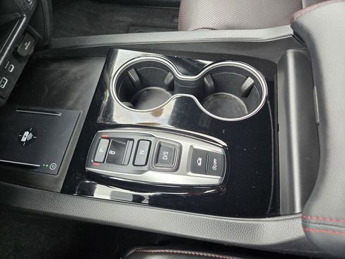 Used 2025 Honda Ridgeline Black Edition image 12