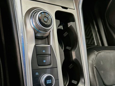 Used 2020 Ford Explorer Limited AWD/4WD image 25