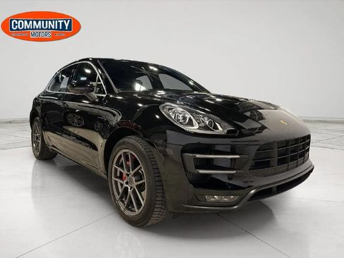 Used 2015 Porsche Macan Turbo AWD/4WD image 11