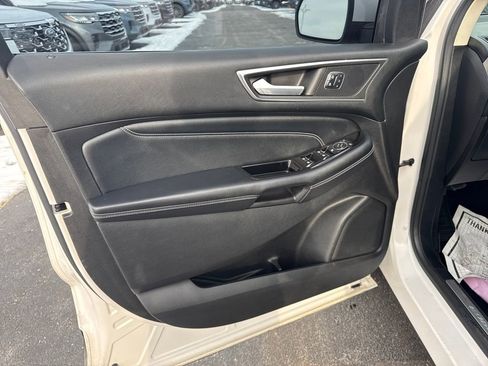 Used 2016 Ford Edge Titanium w/ Equipment Group 301A image 28