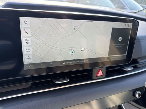 New 2026 Kia Carnival EX FWD image 13