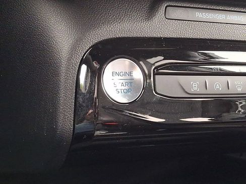 Used 2023 Ford Escape ST-Line w/ Tech Pack #1 FWD image 22