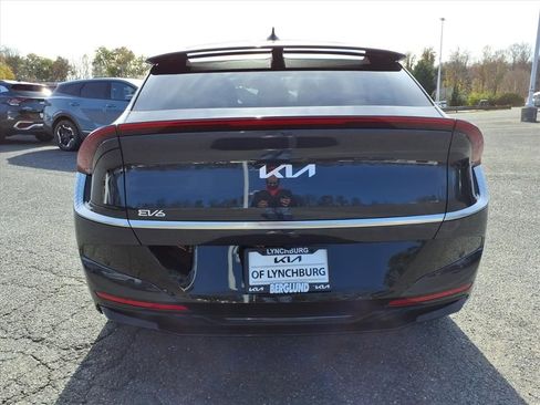 New 2025 Kia EV6 Wind image 5