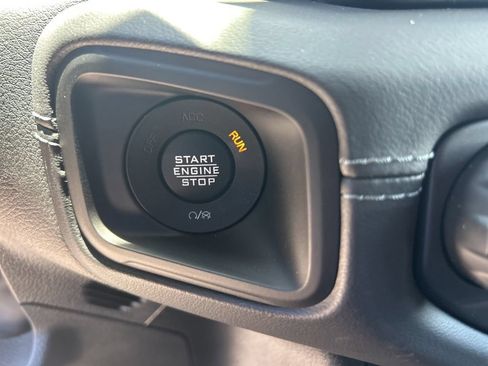 Certified 2025 Jeep Wrangler Unlimited Sahara AWD/4WD image 41