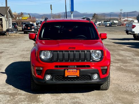 Used 2019 Jeep Renegade Altitude w/ UConnect 8.4 Nav Group image 8