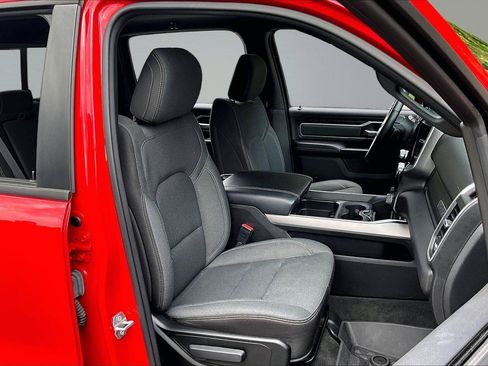 Used 2022 RAM 1500 Big Horn AWD/4WD image 8