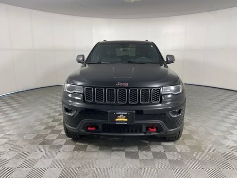 Used 2019 Jeep Grand Cherokee Trailhawk w/ Trailhawk Luxury Group AWD/4WD image 22