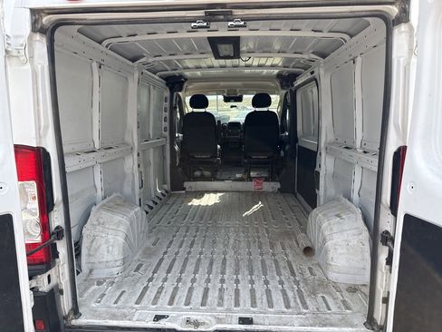 Used 2023 RAM ProMaster 2500 image 8