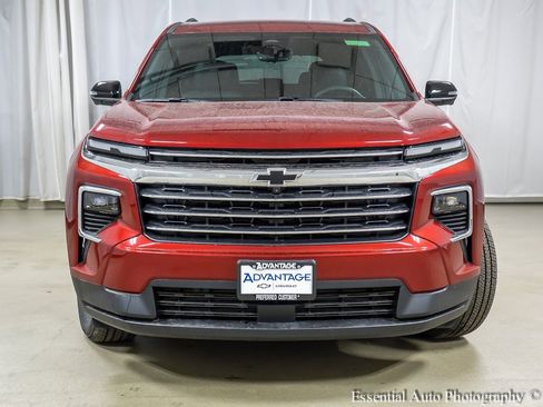 New 2026 Chevrolet Traverse LT w/ Driver Confidence Package image 5