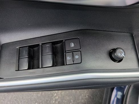 Certified 2025 Toyota Highlander XSE AWD/4WD image 17