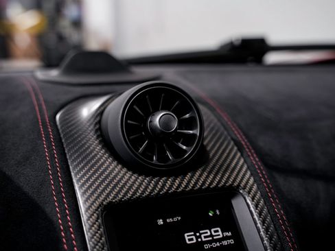 Used 2016 McLaren 675LT Coupe RWD image 12
