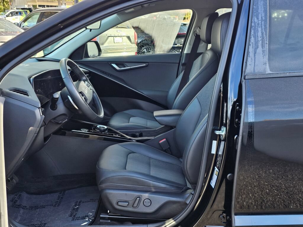 Certified 2023 Kia Niro Wind w/ Wind Preserve Package FWD image 24