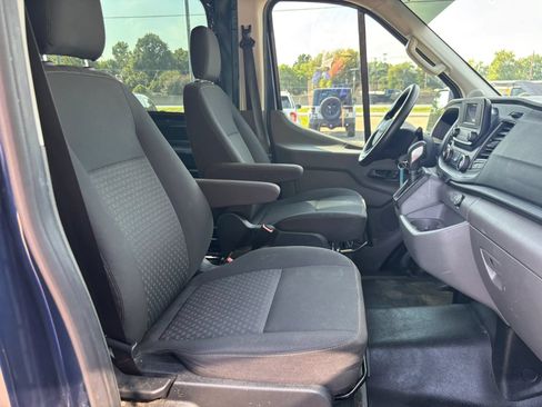 Used 2021 Ford Transit 250 Medium Roof AWD image 19