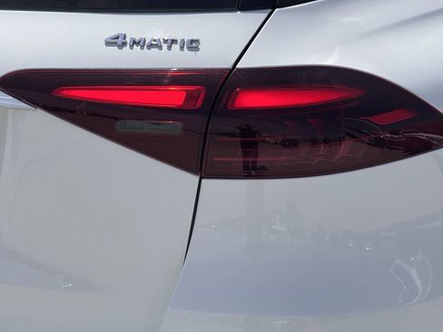 Used 2024 Mercedes-Benz GLE 350 4MATIC w/ 3rd Row Seat Package image 10